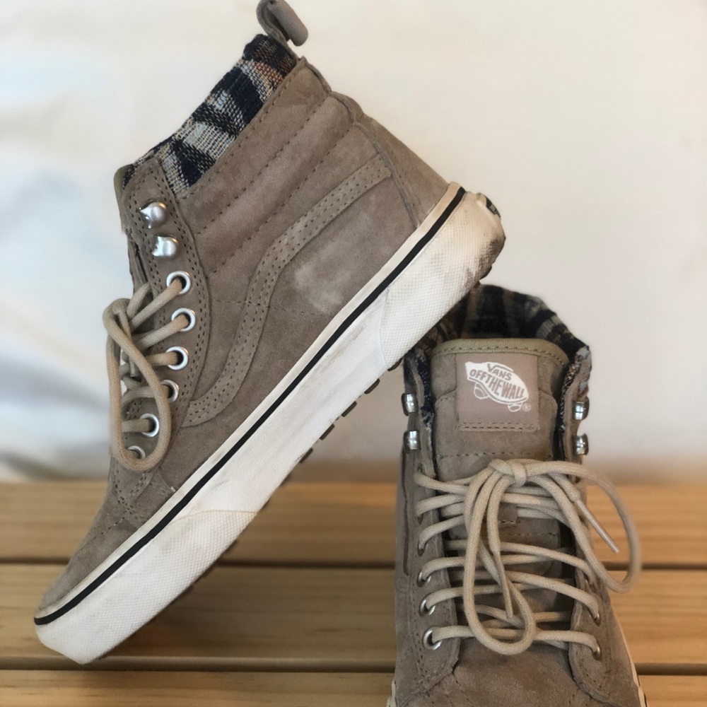 Hi top Vans